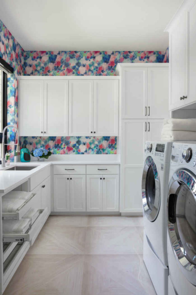 Laundry Room With Colorful Wallpaper 3