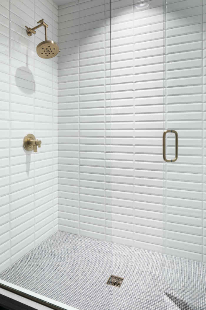 White Shower Design