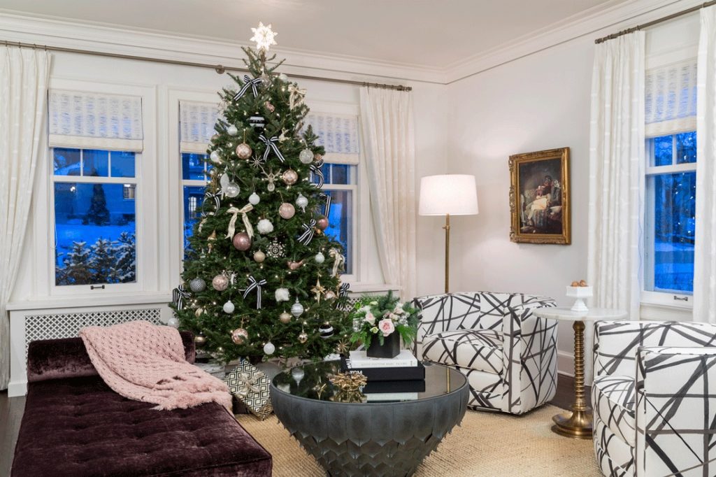 Blushpinkandsilverchristmastree Marthaoharainteriors