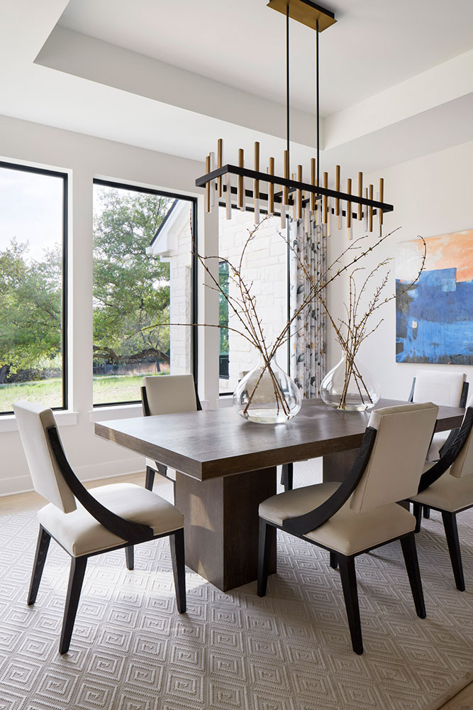 5 Modern Hill Country Farmhouse Dining Room