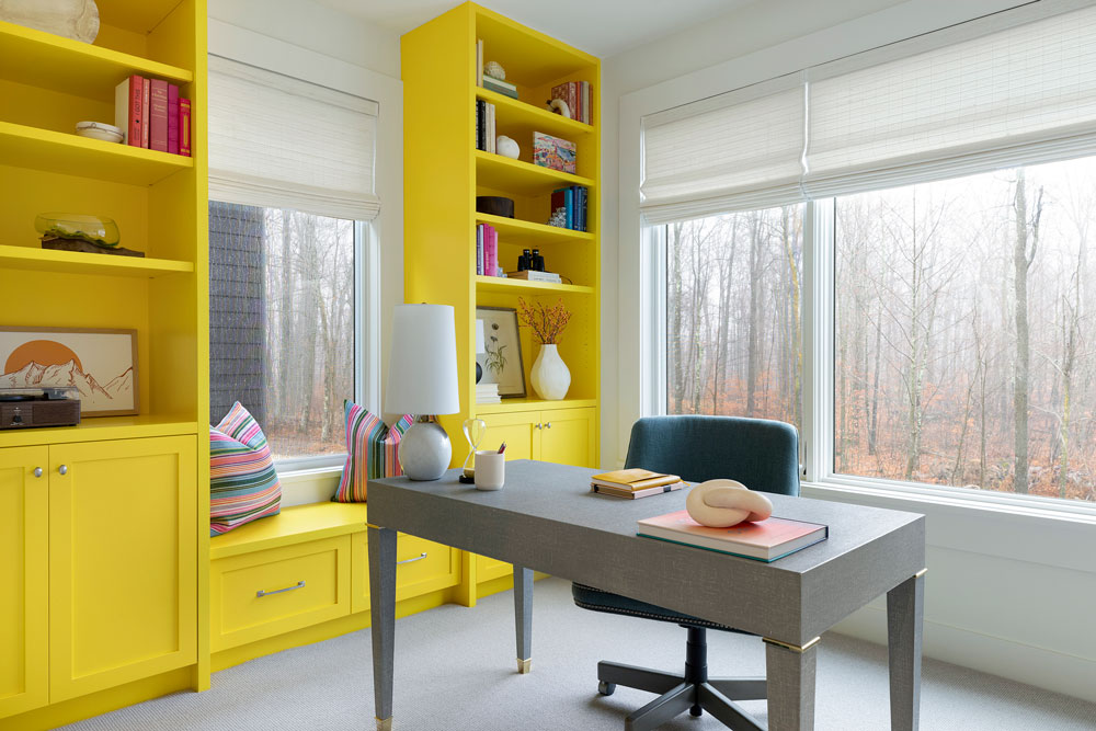 19 Yellow Office Design