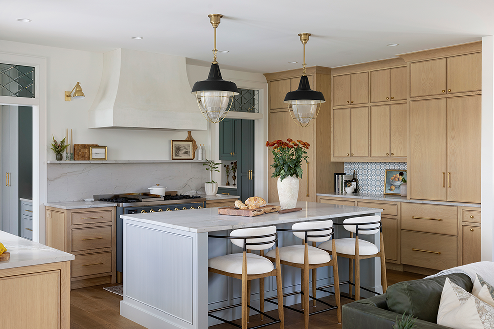 Modern Lake House Kitchen