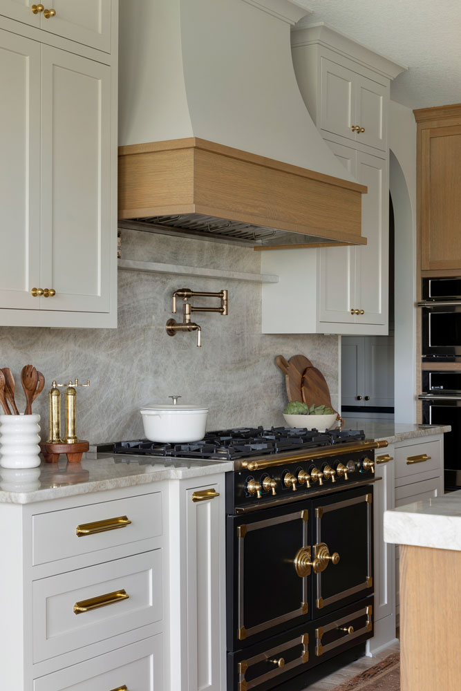9 Custom Stove O'hara Interiors